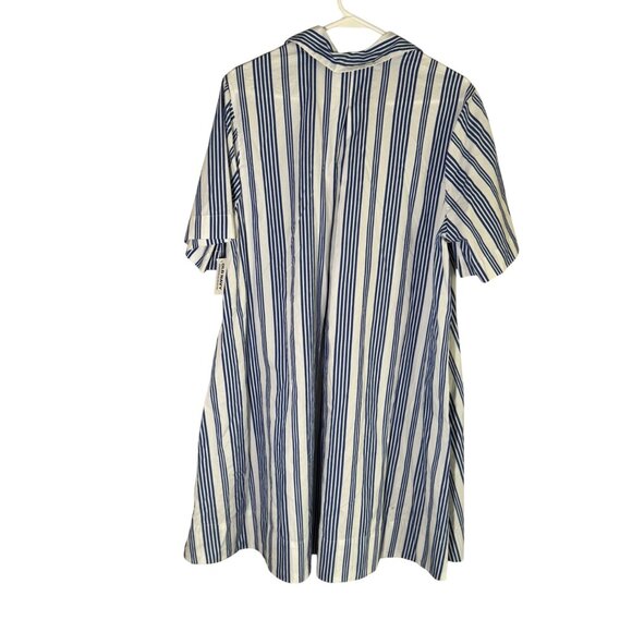 Old Navy Womens Striped Collared Swing Short-Sleeve Shirt Dress with Pockets - Picture 3 of 5